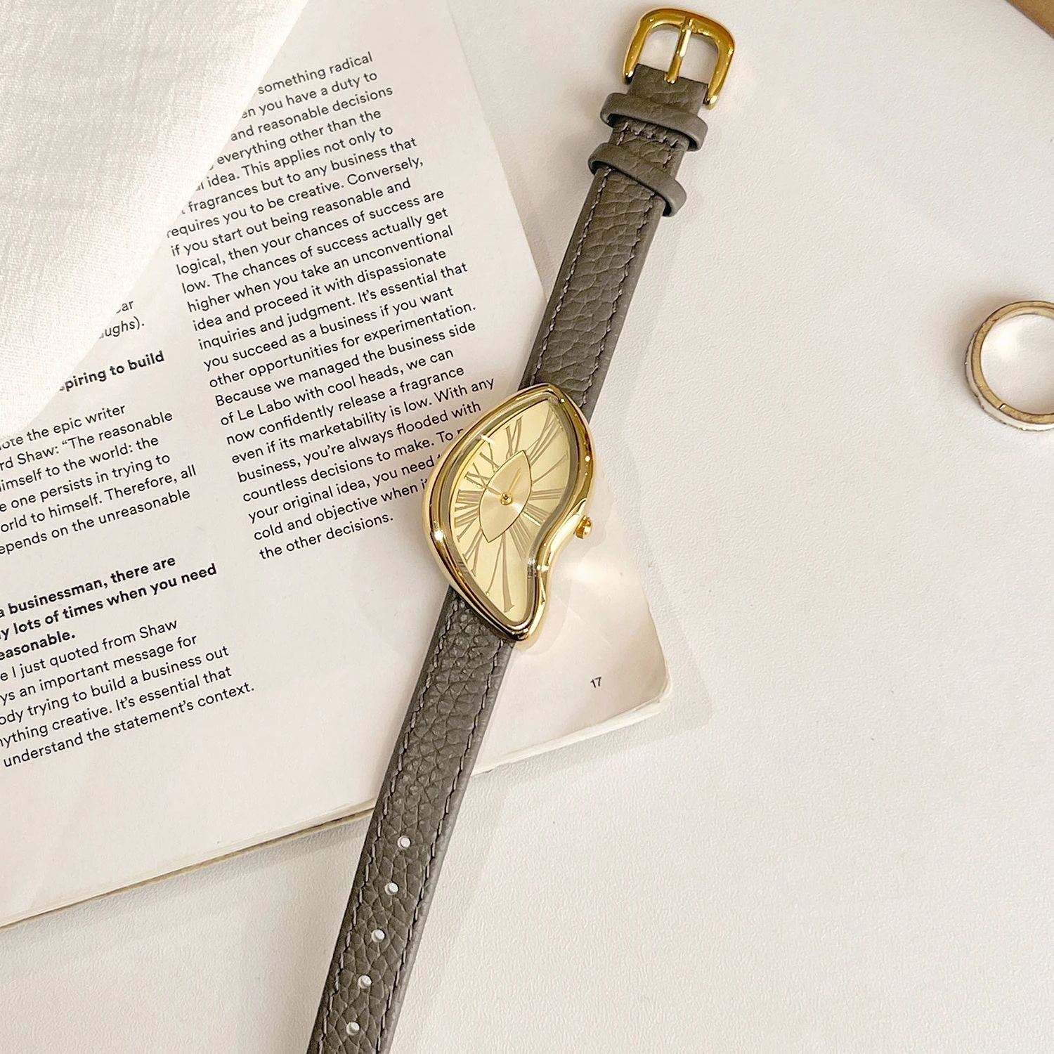 High end Retro Creative Watch  - High Jewelry Watches ulasan dan harga