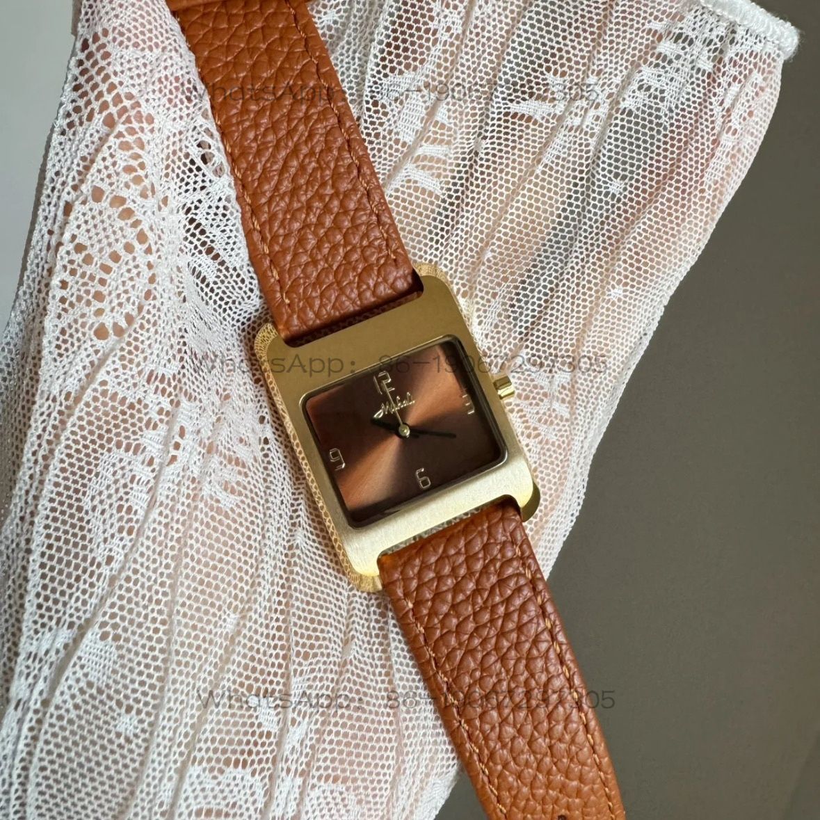 Litchi pattern caramel color s - Leather Bracelet ulasan dan harga